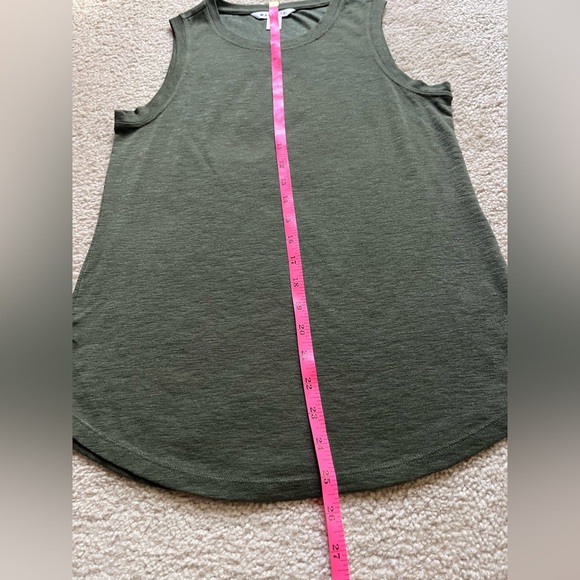 Athlete Breezy Tank in Aspen Olive - Picture 4 of 5
